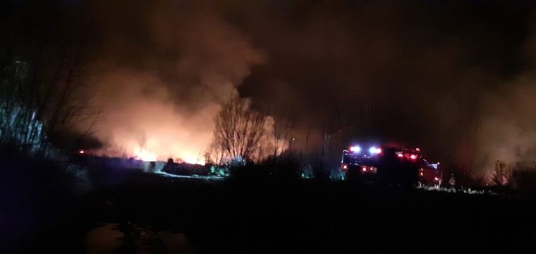 El incendio se registró el lunes a la noche en la zona del Bajo Lunlunta.