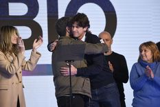 Jorge Macri y Martín Lousteau celebraron juntos en el escenario Foto: Juan Aberastain/MDZ Jorge Macri y Martín Lousteau celebraron juntos en el escenario Foto: Juan Aberastain/MDZ
