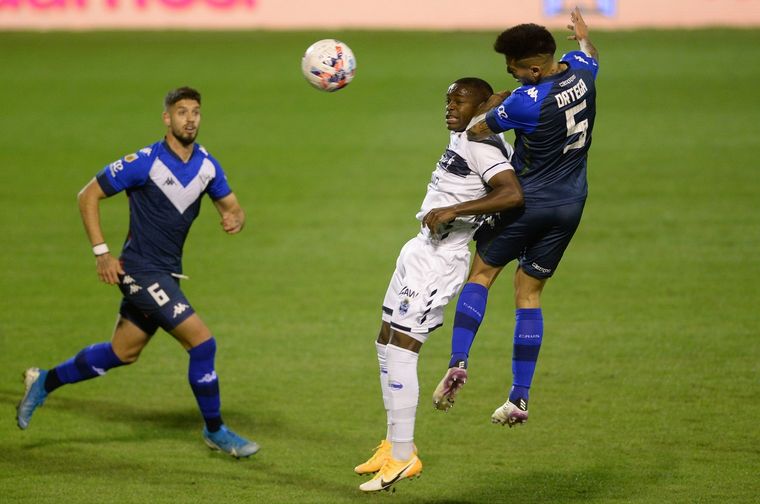 Gimnasia y Vélez, aburrieron en La Plata. Foto: El Gráfico