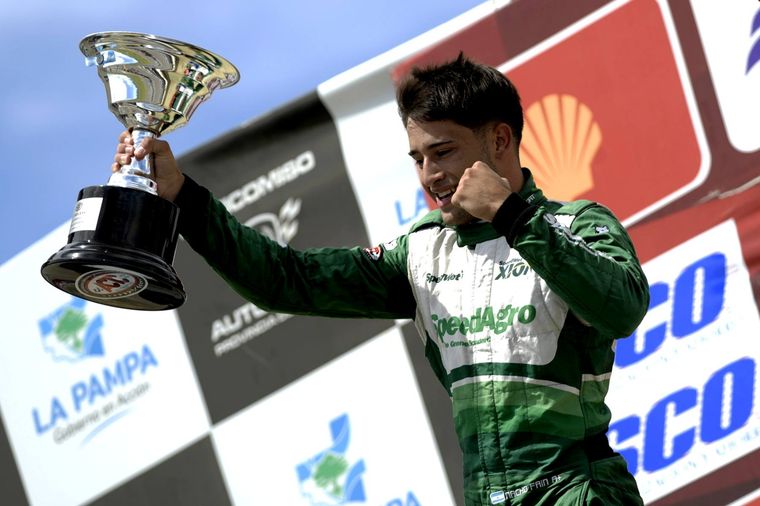 Ignacio Fain celebra su segunda victoria. Foto: ACTC