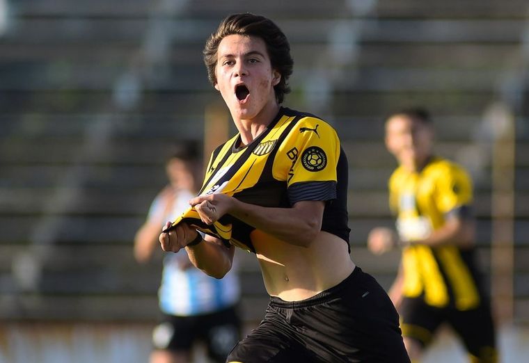 Facundo Pellistri, joven promesa de Peñarol.