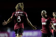 con una lluvia de goles, lanus consiguio una clasificacion tremenda en brasil con una lluvia de goles, lanus consiguio una clasificacion tremenda en brasil