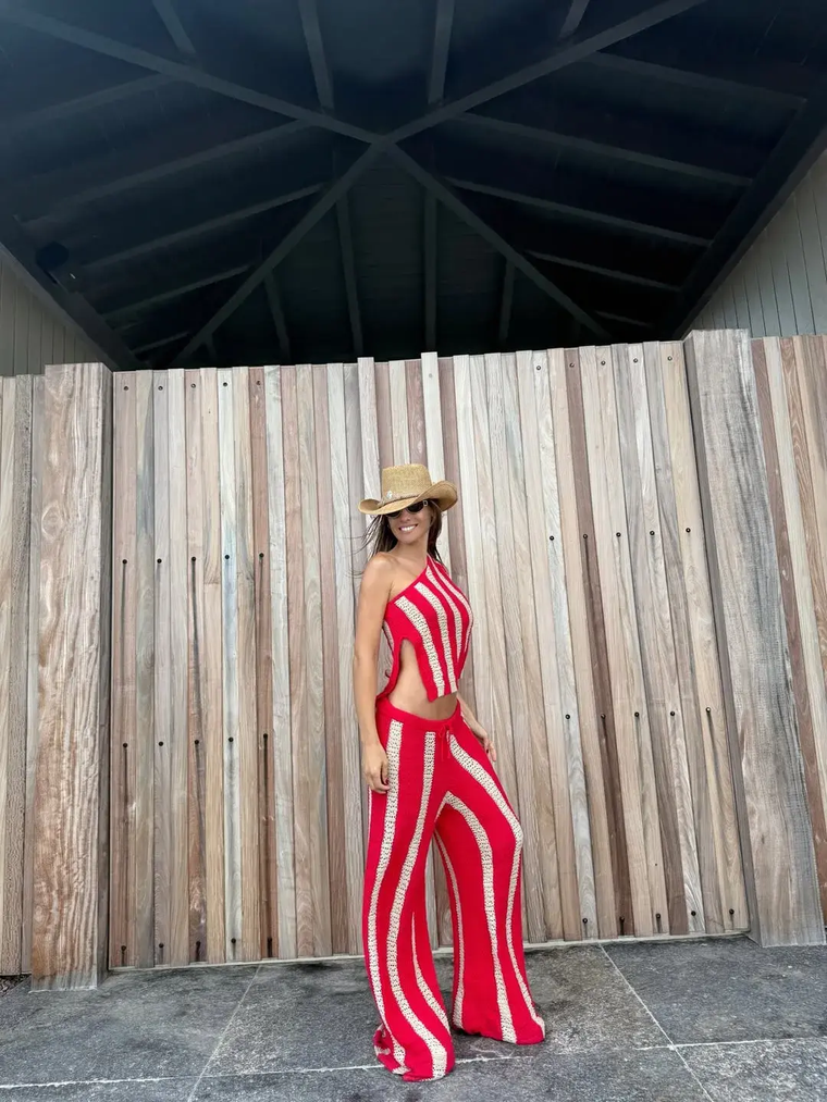 Así fue el look de Pampita. Así fue el look de Pampita.