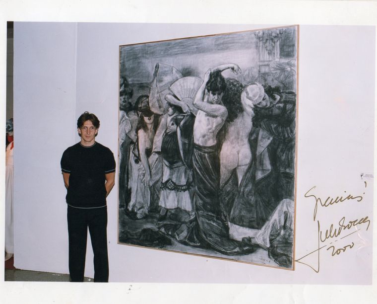 Julio Bocca, junto a la genial obra. Foto: Gentileza