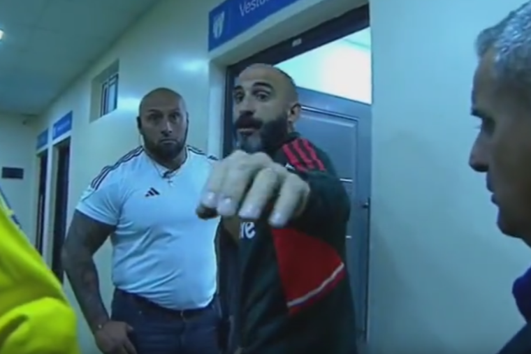 Pinola se enojó fuertemente con el cámara que grabó su discusión con Rapallini