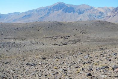 MDZol | En la Laguna del Diamante se investiga la posible existencia de un observatorio astronómico construido por el Imperio Inca. Foto: Gentileza