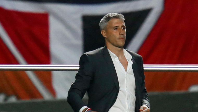 Hernán Crespo suena como opción para dirigir a otro grande de Brasil.