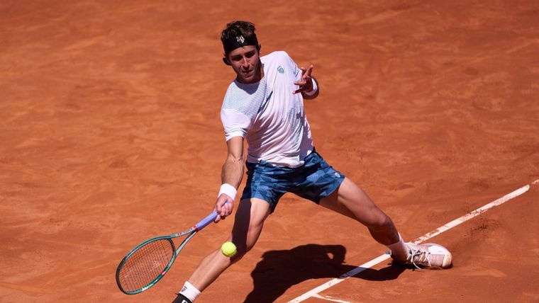 Tomás Etcheverry jugará la semifinal en Barcelona. Foto: @bcnopenbs