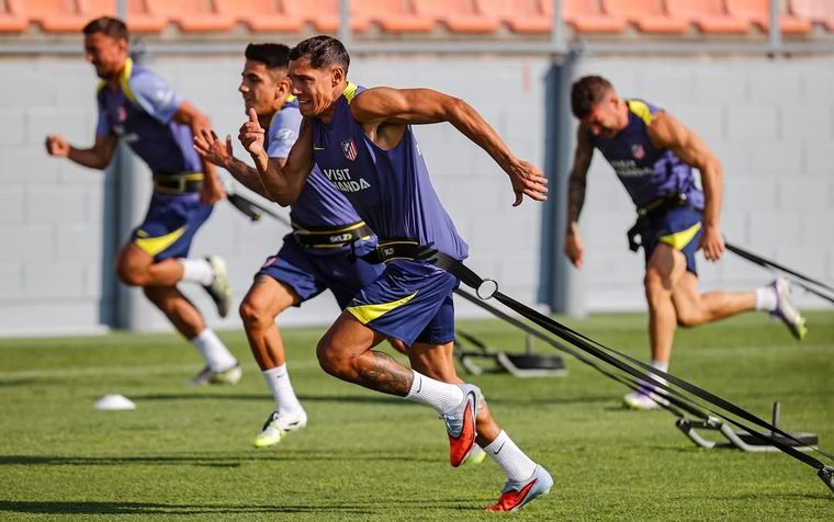 Nahuel Molina y una previa agitada. Créditos: Archivo MDZ Nahuel Molina y una previa agitada. Créditos: Archivo MDZ