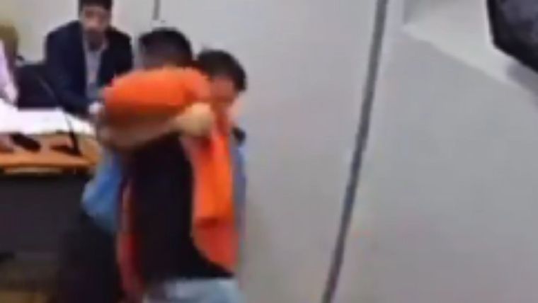 Al involucrado le sumaron una causa por daños.