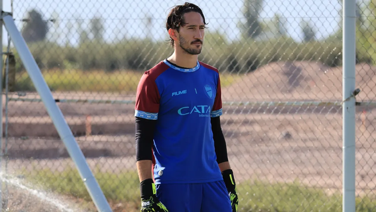 juan-strumia-refuerzo-godoy-cruz