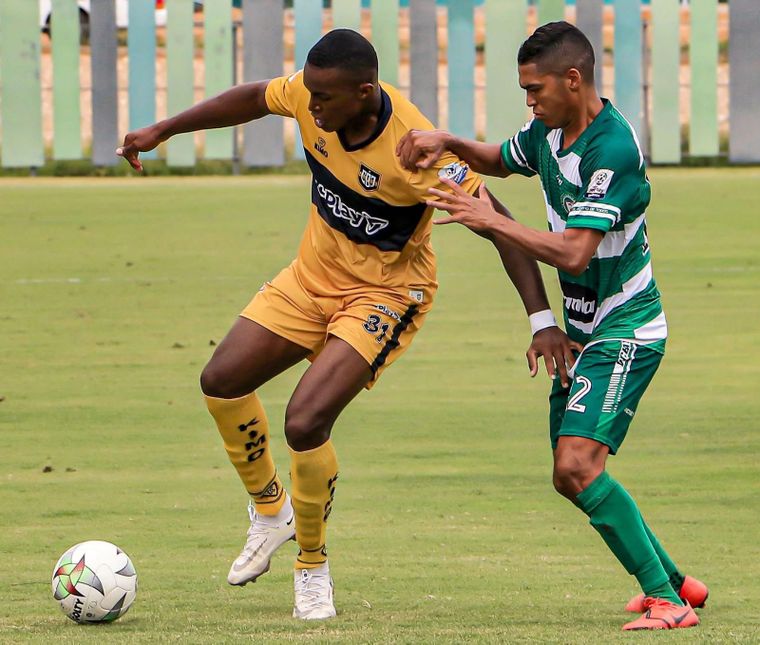 El juvenil Balanta reaccionó tras su cuadro cardíaco y continúa con su recuperación. Foto: Boca Juniors de Cali