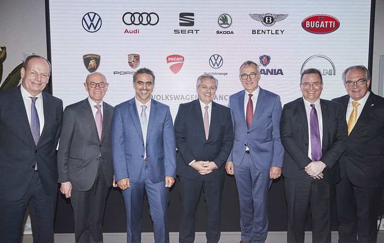 Alberto en VW El presidente Alberto Fernández, con autoridades del Grupo Volkswagen.