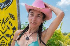 Foto: https://www.revistafama.com/celebridades/bella-vega-posa-bikini-preocupa-delgadez