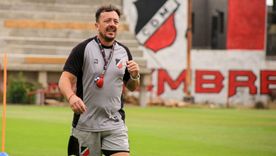 Alexis Matteo, DT del Deportivo Maipú. Alexis Matteo, DT del Deportivo Maipú.