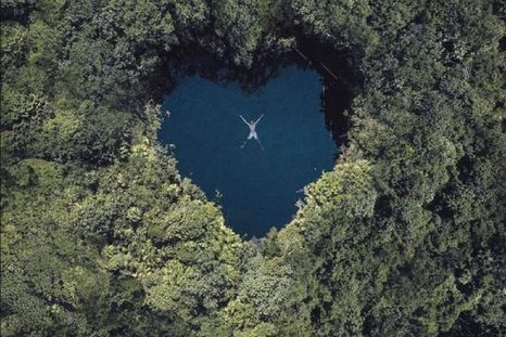 En Tulum este maravilloso cenote sorprende con su forma de corazón