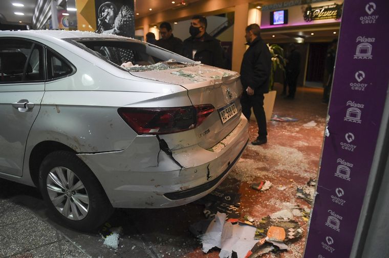 El siniestro ocurrió a minutos de haber culminado la obra Locas de Remate protagonizada por Soledad Silveyra y Verónica Llinás Foto: Telam