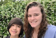 Kelcey Sihanourath cuenta que un videojuego ayudó a su hijo Owain con su TDAH. Foto: KELCEY SIHANOURATH