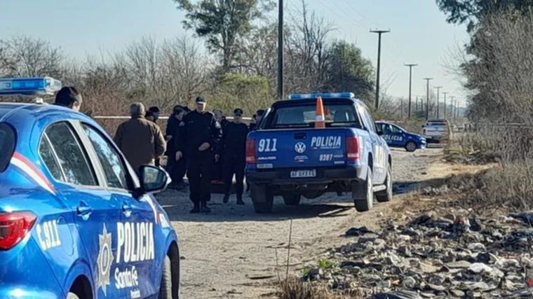 El descampado donde fueron encontrados los cuerpos Foto: La Capital