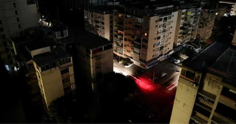 El apagón en Venezuela lleva más de diez horas. Foto: REUTERS