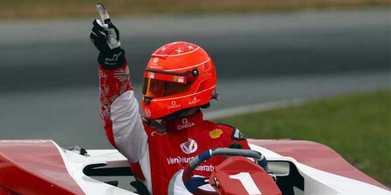 Schumacher también gana en Karting Foto: AP