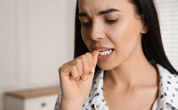 Onicofagia. Dejar de morderse las uñas es una tarea exigente. Foto: Archivo Onicofagia. Dejar de morderse las uñas es una tarea exigente. Foto: Archivo