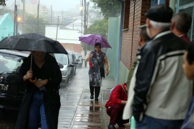 MDZol | Las elecciones en Misiones se llevaron a cabo en una jornada lluviosa Foto: Télam