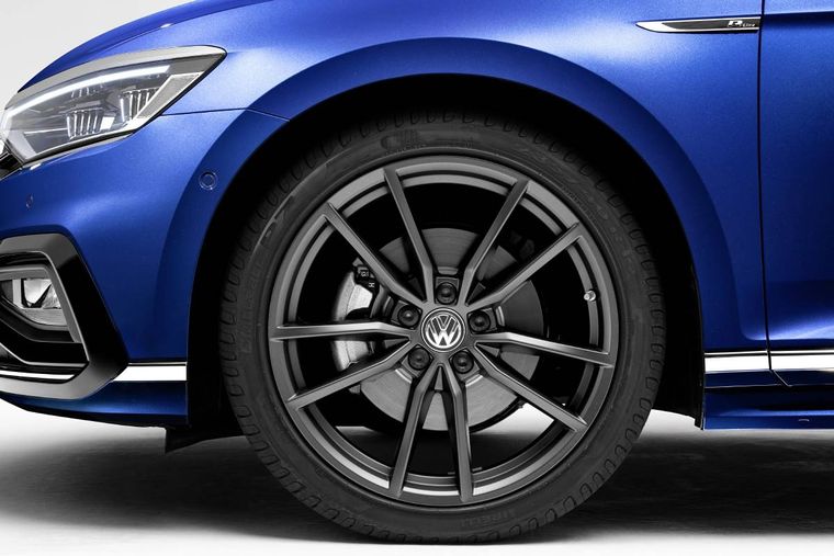 Volkswagen Passat 2024