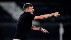 Botafogo despidió a Martín Anselmi por malos resultados. Botafogo despidió a Martín Anselmi por malos resultados.