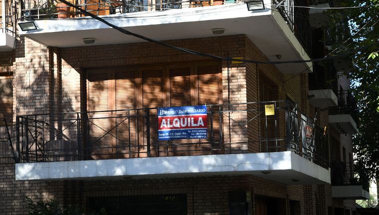 Desde hace meses se percibe una recuperación de la actividad inmobiliaria, tanto en el segmento de los alquileres como en la compra-venta Foto: Santiago Tagua/MDZ