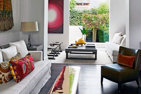 El gris y el blanco pálido pasaron de moda porque se apunta a colores con más personalidad Créditos: Future / Jan Baldwin El gris y el blanco pálido pasaron de moda porque se apunta a colores con más personalidad Créditos: Future / Jan Baldwin