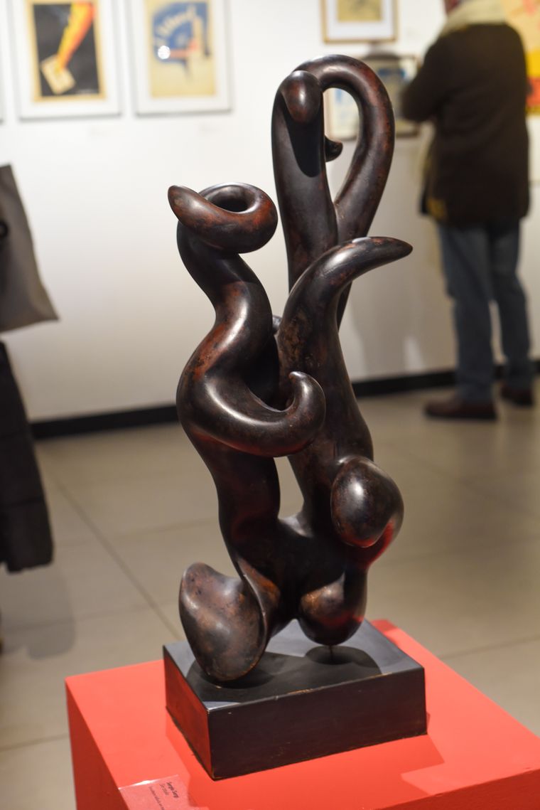 El MMAMM inauguró una muestra con obras nunca antes vistas del artista, organizada por su nieto y con una frase del escritor como hilo conductor. El MMAMM inauguró una muestra con obras nunca antes vistas del artista, organizada por su nieto y con una frase del escritor como hilo conductor.