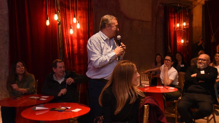 Sharbel Morcos tuvo la palabra durante la charla de Vino vs Cerveza.