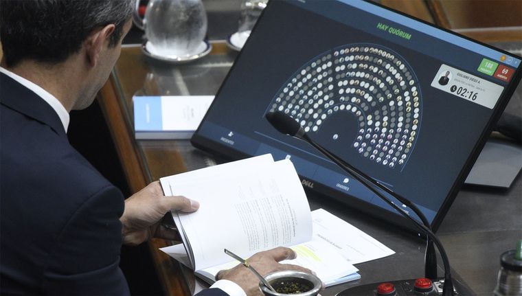 Durante tres días, la Cámara de Diputados sesionó con la ley ómnibus como objetivo del oficialismo Foto: Juan Mateo Aberastain/MDZ