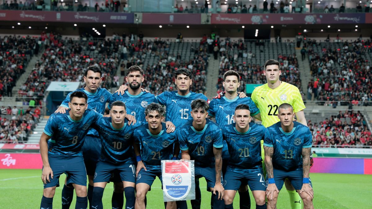 Alex Arce no jugó ante Corea del Sur y sumó sólo tres minutos en la gira de Paraguay