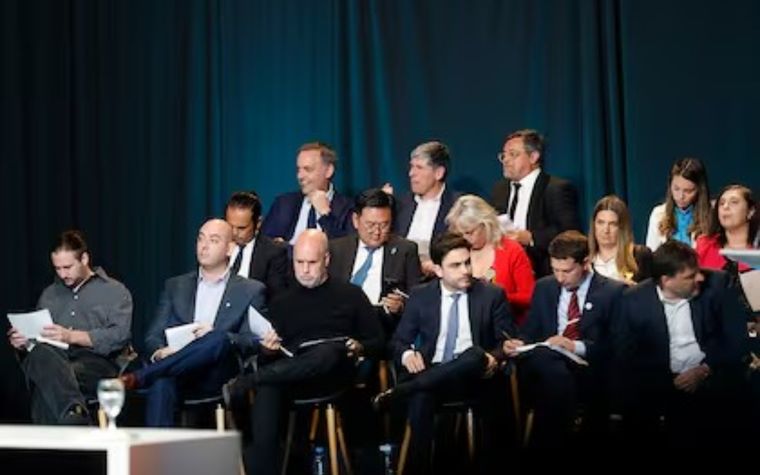 Se realizó el debate porteño de cara a las legislativas de mayo. Foto: Rodrigo Nespolo.