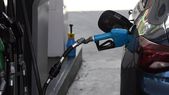 El precio del barril a nivel internacional presiona en los costos y las petroleras que operan en el país remarcan sus pizarras. El precio del barril a nivel internacional presiona en los costos y las petroleras que operan en el país remarcan sus pizarras.