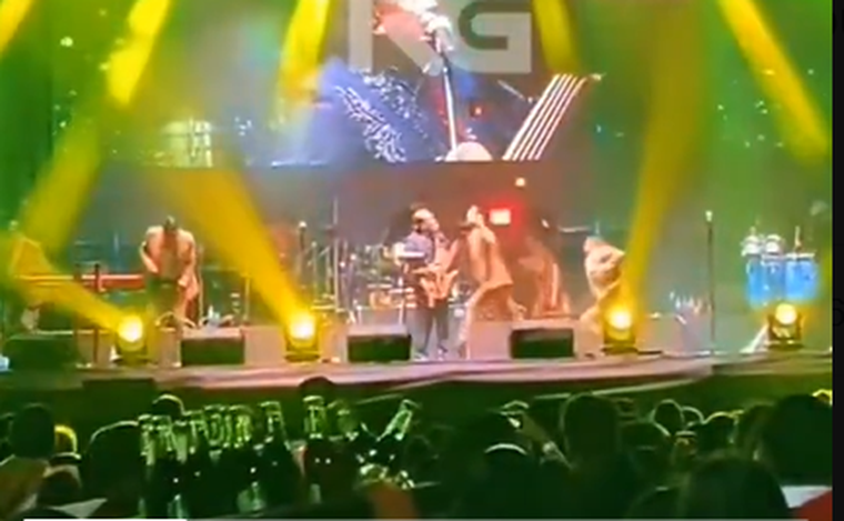 Los músicos fueron alcanzados por las balas en plena actuación.