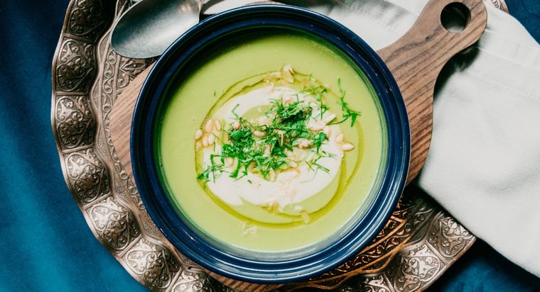 Deliciosa sopa de brócoli para el frío