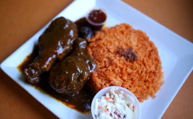 Pollo en salsa jerk Una receta simple y deliciosa para hacer en minutos. Foto: Shutterstock