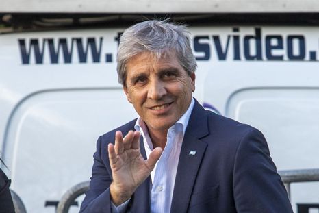 Con la participación del ministro de Economía,Luis Caputo, inicia el Foro de Inversiones en Mendoza. Con la participación del ministro de Economía,Luis Caputo, inicia el Foro de Inversiones en Mendoza.