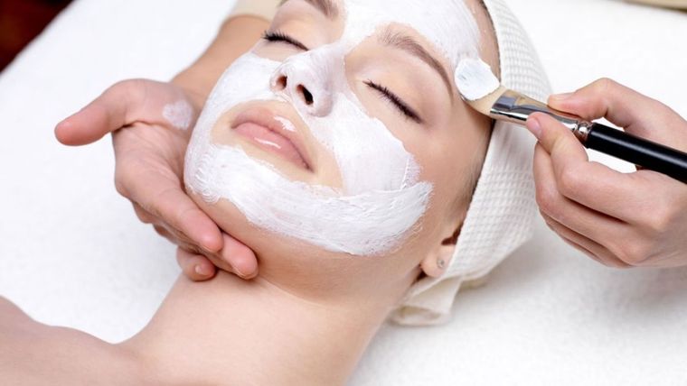 La mascarilla de aloe vera que funciona como antioxidante natural, hidrata y calma la piel al instante. Foto: Hogarmanía