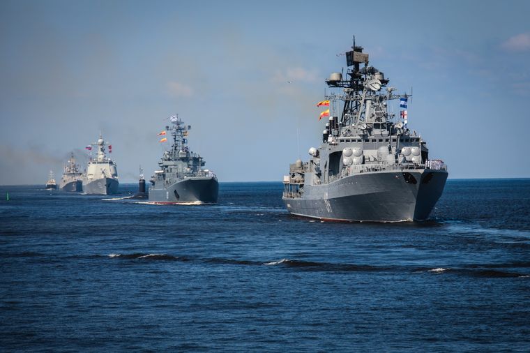 Una flotilla de buques de guerra rusos Foto: shutterstock.com