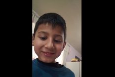 Lleó Solíz perdió sus audífonos en el recreo de la escuela.