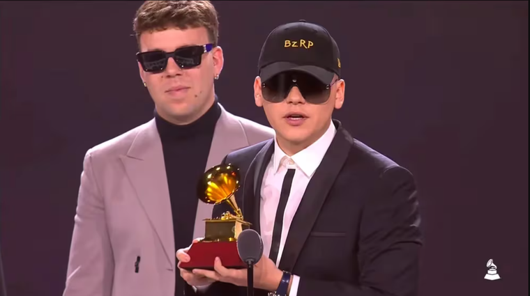 Bizarrap se quedó con el Grammy Latino por su sesión con Quevedo. Foto: Captura de pantalla