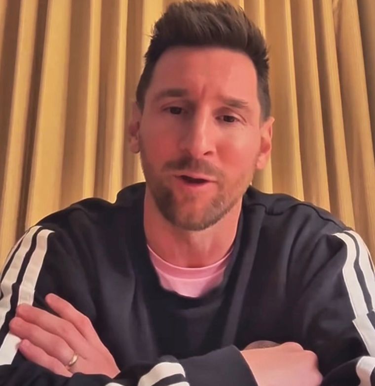 El capitán argentino ya empezó a involucrarse activamente con su nuevo club.