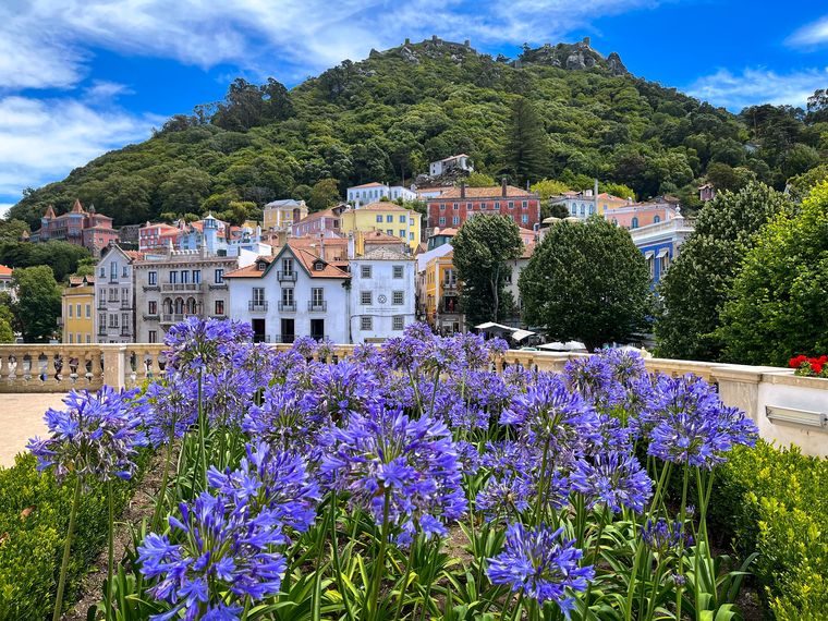 Con su clima templado y estilo de vida relajado, se consolida como una de las puertas más amables de Europa para nuevos residentes. Con su clima templado y estilo de vida relajado, se consolida como una de las puertas más amables de Europa para nuevos residentes. 