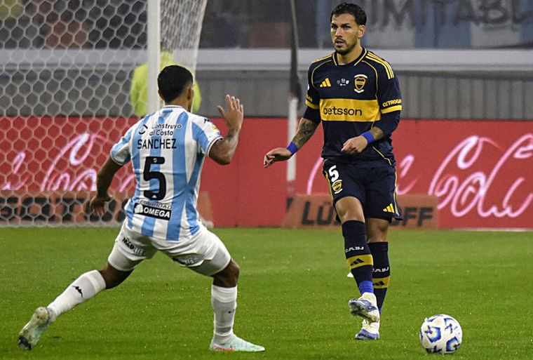 Con la sorpresa de Frank Fabra y la primera titularidad de Leandro Paredes tras su regreso, Boca cayó ante Atlético Tucumán por los 16vos de final de la Copa Argentina.
