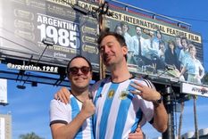 Peter Lanzani y Santiago Mitre juntos en Hollywood por los Premios Oscar. Foto: Instagram Javierbraier.
