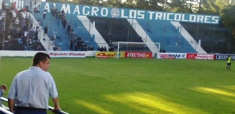 El tiroteo se produjo a pocas cuadras de la cancha de Almagro, en Tres de Febrero Foto: NA